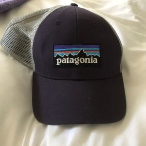 Paragon purple hat